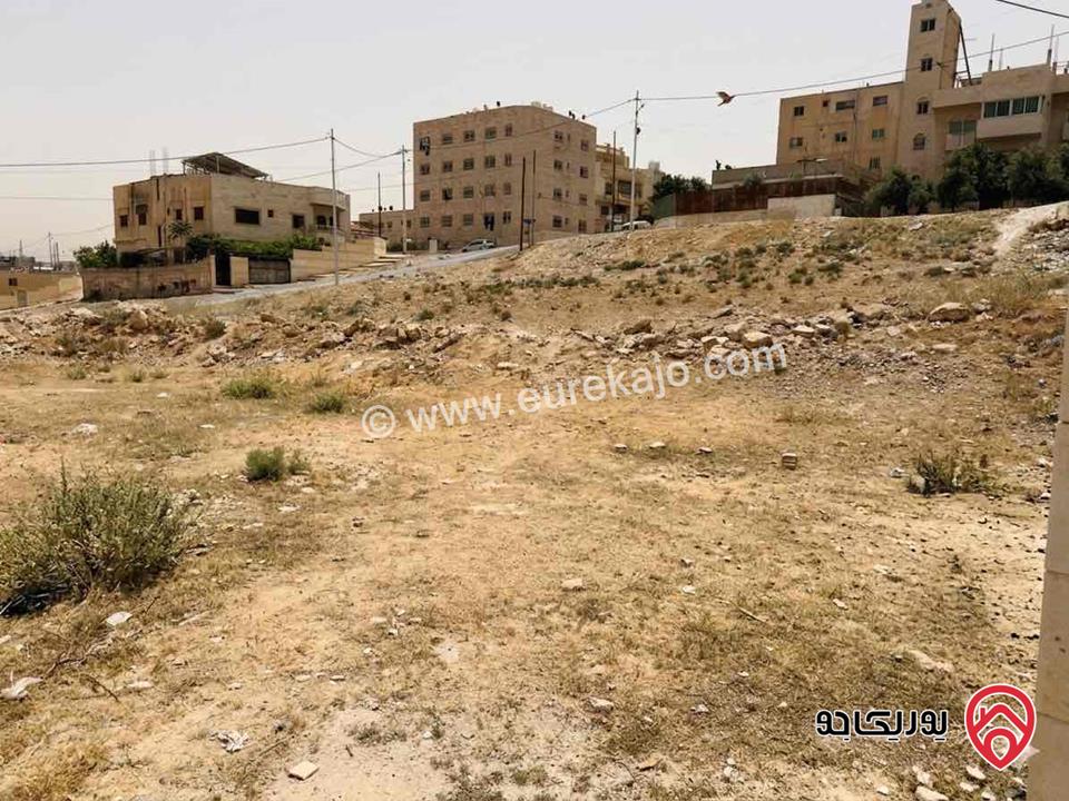 أرض مساحة 1 دونم (شبه جزيرة على 3 شوارع) للبيع في الرصيفة من المالك مباشرة