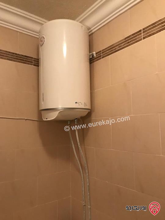 شقة مفروشة مساحة 150م للبيع في عمان -  الكرسي 