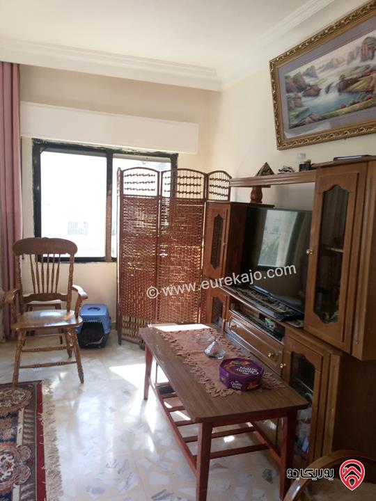 شقة استثمارية طابق ثاني مساحة 100م للبيع في عمان - الجاردنز، بالقرب من مطعم المنقل