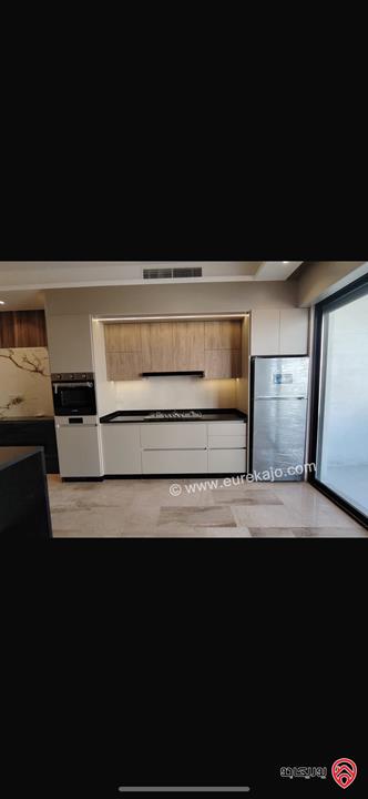 شقة ديلوكس مساحة 175م للبيع في عمان - دير غبار 