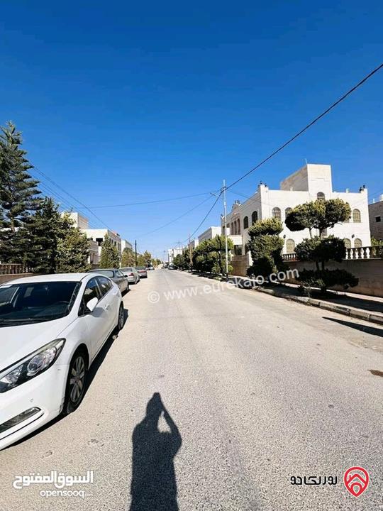 منزل مستقل مساحة 190م على أرض 400م للبيع في الزرقاء - مدينة الشرق 