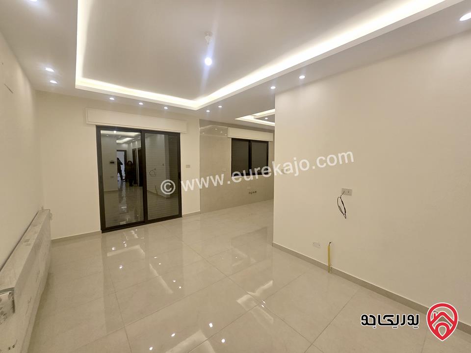 شقه جديدة طابق ثاني مساحة 150 متر معفاة من رسوم التنازل للبيع في عمان - الرابية