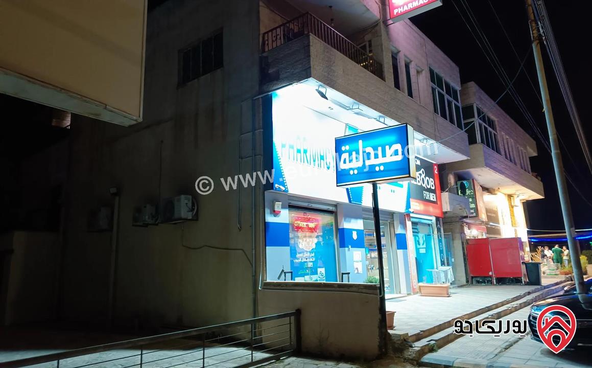 مجمع تجاري للبيع في عمان - منطقة مرج الحمام