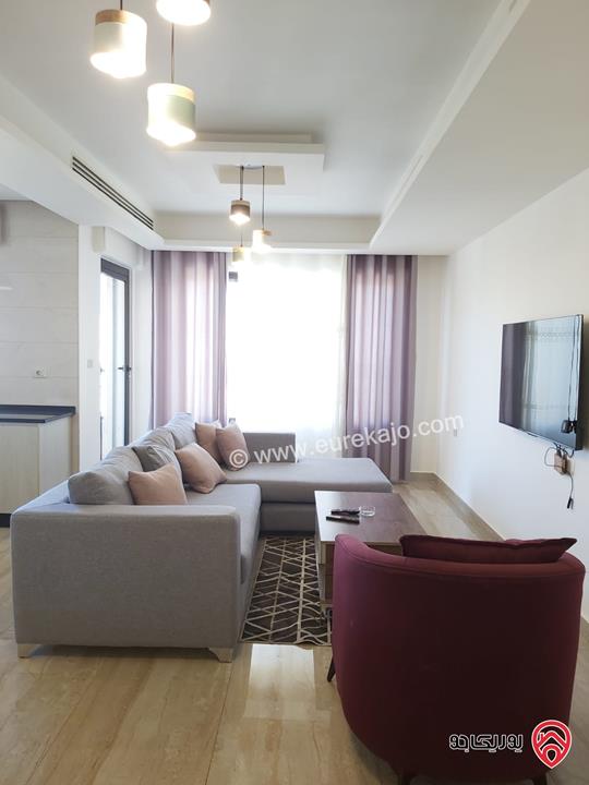 شقة فاخرة مفروشة طابق ثالث مساحة 140م للايجار في عمان - تلاع العلي