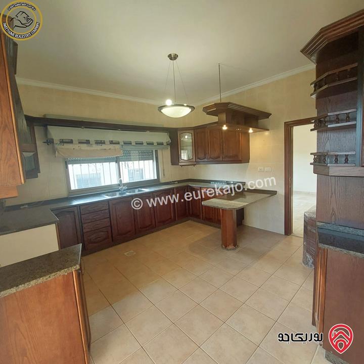 شقة فاخرة للبيع في خلدا - قرب مدارس ساندس طابق ثالث 200م مع روف 140م تشطيب سوبر ديلوكس بسعر مغري