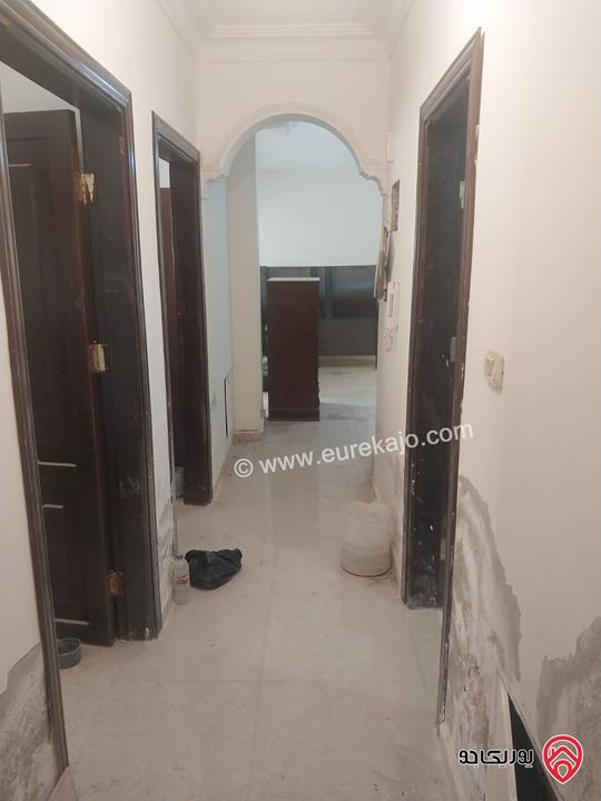 شقة طابق أرضي مساحة 120م داخلي و 150م خارجي للبيع في عمان - ضاحية الرشيد