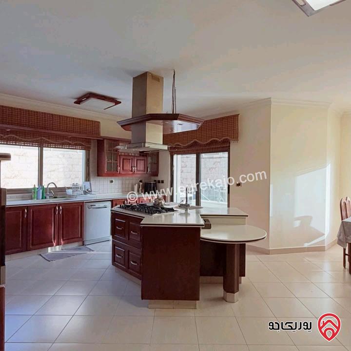 فيلا مساحة 1500م على أرض 760م للبيع في عمان - دابوق