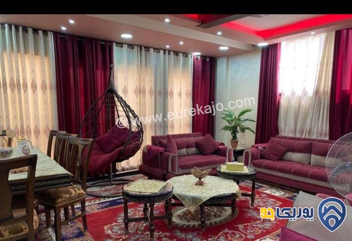شقة سوبر ديلوكس طابقية مساحة 188م طابق ثاني للبيع في الزرقاء الجديدة 