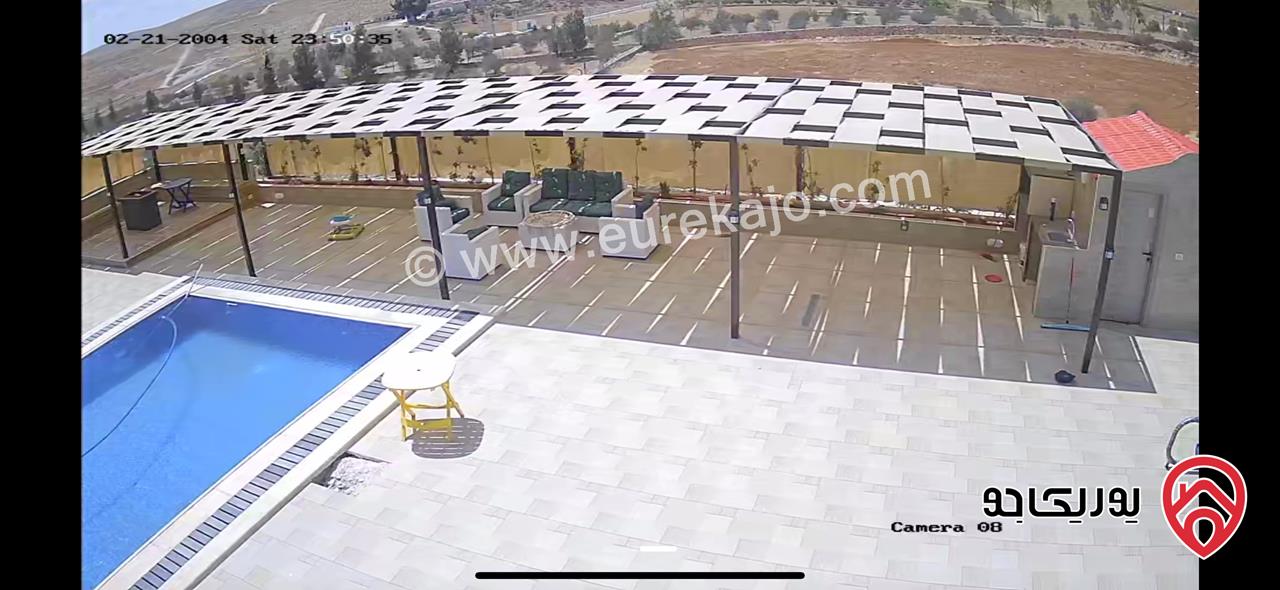 مزرعة مساحة الأرض 4 دونم والبناء 350م للبيع في المفرق - منطقة عين المعمرية شرق جرش