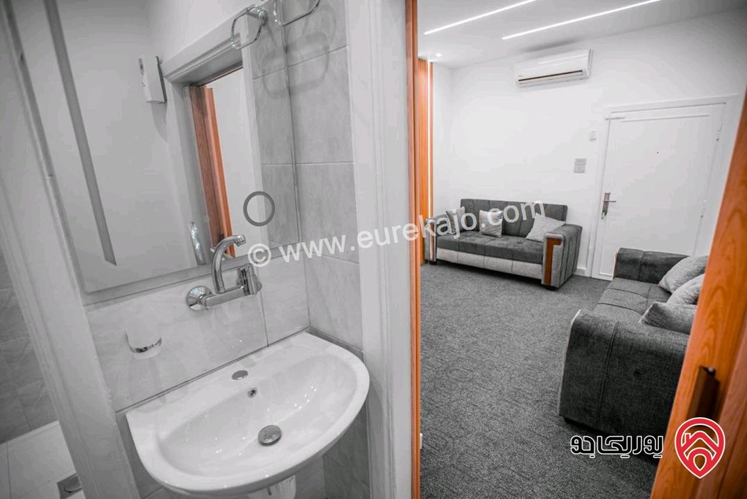 شقة طابقين (شقة + أستديو مفرووش) مساحة 260م للبيع في عمان - ضاحية الياسمين مناسبة للأستثمار