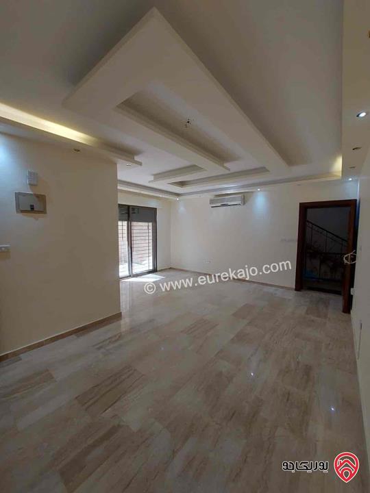 شقة شبه أرضية مساحة 140م داخلي و 120م خارجي للايجار في عمان - الرابية