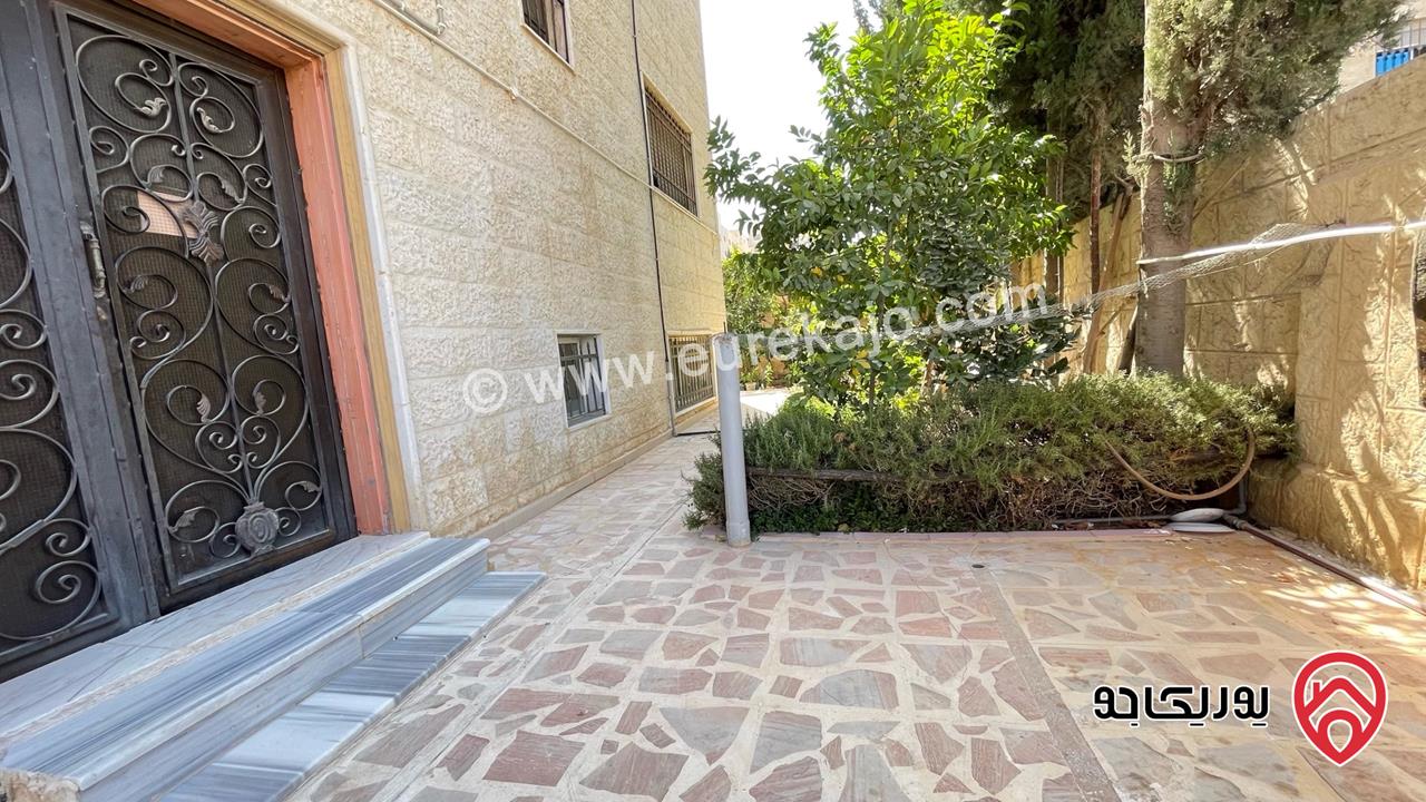 شقة مفروشة طابق تسوية مساحة 150م للطلاب المغتربين داخل بيت ڤيلا للايجار في اربد - حي الراهبات