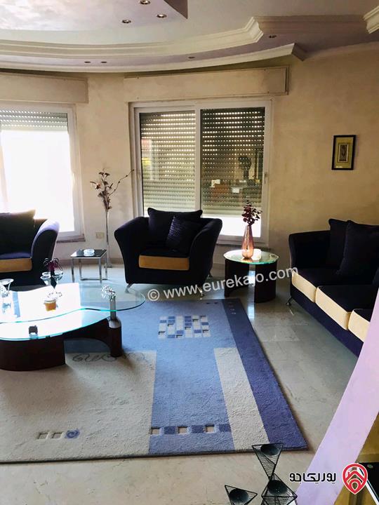 فيلا مساحة 612م على أرض 628م للبيع في عمان - تلاع العلي 