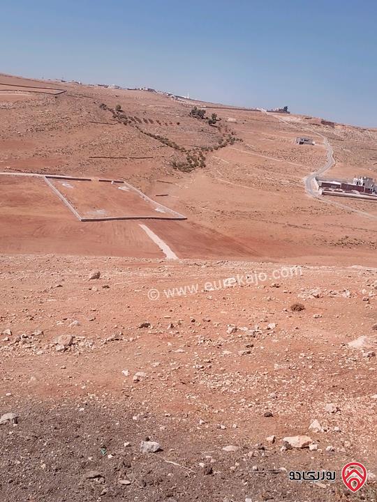 قطعة أرض مساحة 3 دونم و 400م للبيع في المفرق - بلعما بالقرب من مدرسة حي الحسين الاساسيه المختلطه
