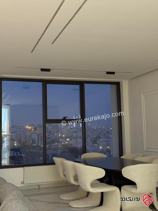 شقة دوبلكس مساحة 250م للبيع في عمان - دير غبار – تحفة هندسية بإطلالة بانورامية تأسر الأنفاس