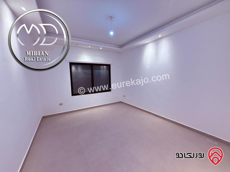 رووف جديد للبيع في عمان - الظهير مساحة 320م مع تراسات تشطيبات و ديكورات عصرية فاخرة اطلالة رائعة