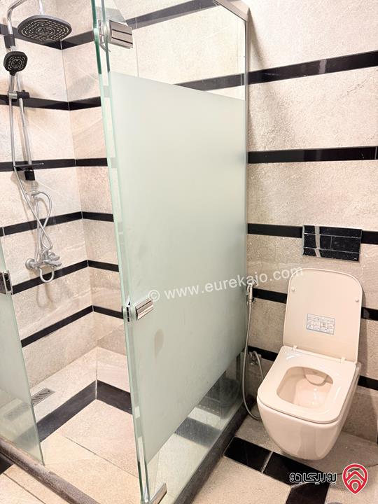 مزرعة مساحة الأرض 904م والبناء 80م للبيع بمنطقة الرشايدة/ جرش بإطلالة خلابة خلف جامعة جرش الأهلية 