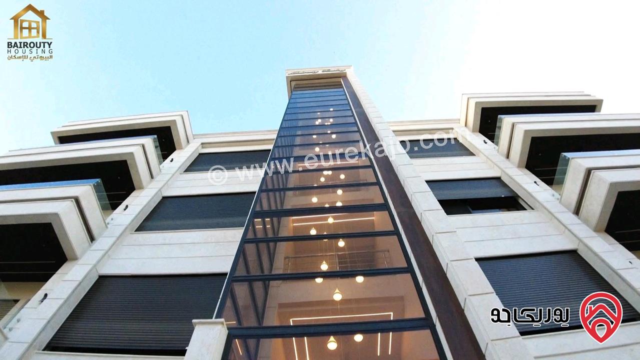 شقة أرضية مساحة 185م داخلي و 50م خارجي للبيع في عمان - ضاحية النخيل