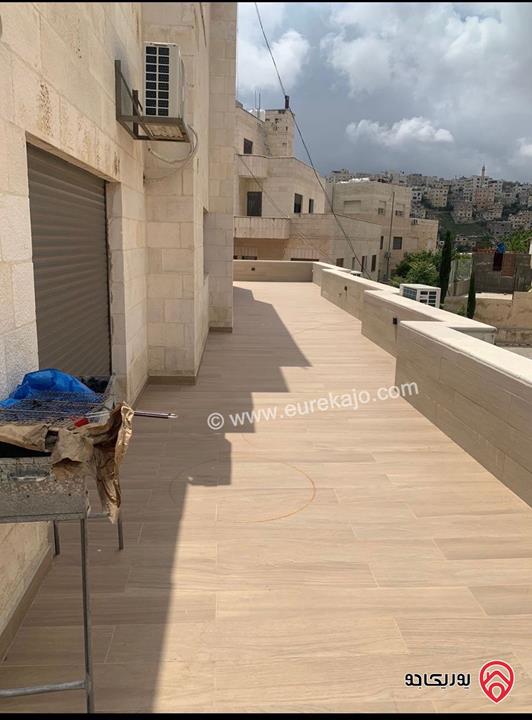 روووف مفروش طابق ثاني مساحة 150م داخلي و 200م خارجي للإيجار في عمان - عبدون الشمالي من المالك مباشرة