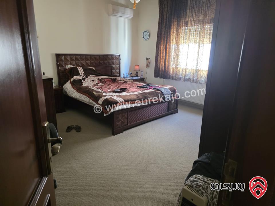 شقة طابق ثالث مساحة 180م للبيع في عمان - خلدا 