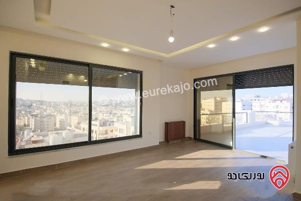 شقة جديدة فاخرة طابق ثالث دوبلكس مساحة 260م للبيع في عمان - ضاحية النخيل