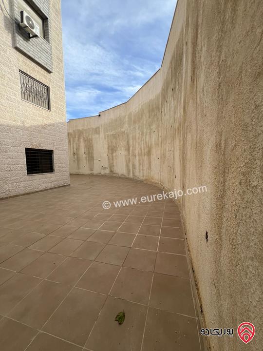 شقة مساحة 120م داخلي و 150م خارجي للبيع في عمان - ضاحية الرشيد