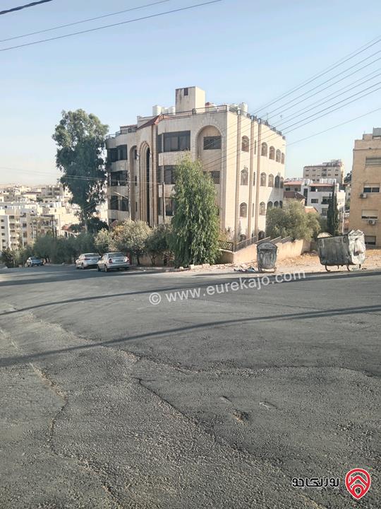 عمارة سكنية خاصة عائلية أربع طوابق وروف للبيع في طبربور طارق حي الشهيد الشمالي