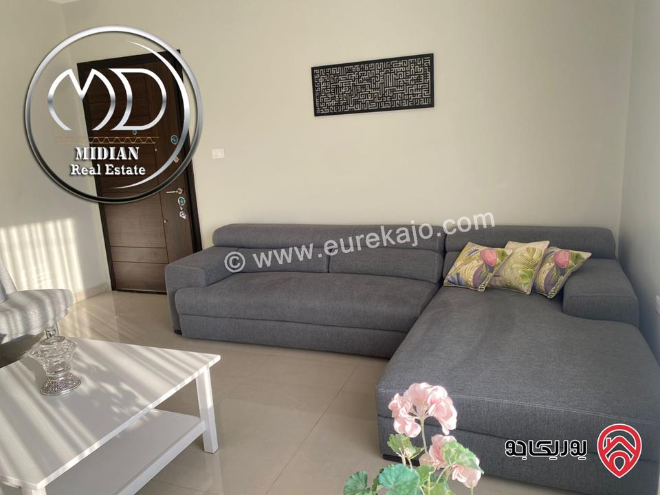 شقة مفروشة للايجار في عمان - الجندويل مساحة 130م طابق اول تشطيبات و ديكورات فندقية فاخرة اطلالة جميلة