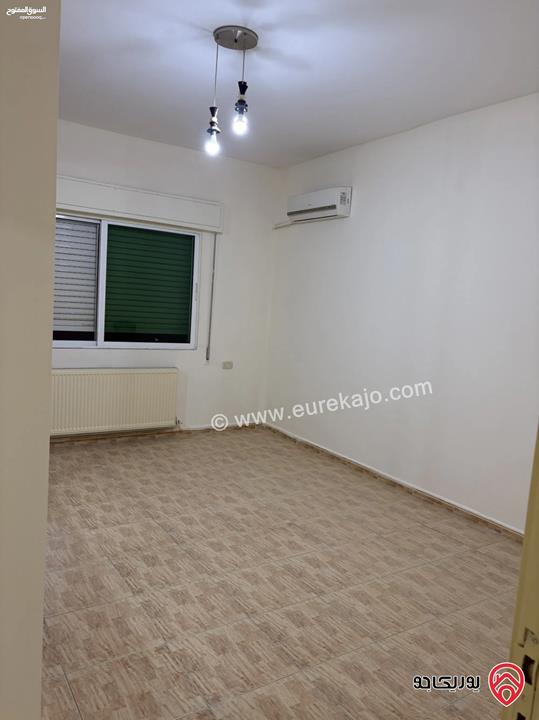 شقة طابق اول مساحة 170 متر للبيع في عمان - خلدا 