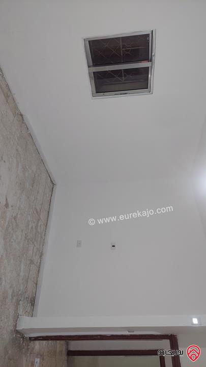 شقة طابق أول مساحة 120م للبيع في عمان - ماركا الشمالية 