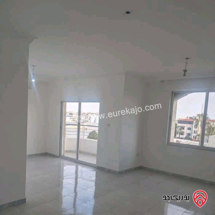 شقة فارغة طابق ثالث مساحة 135م بدون مصعد للايجار في عمان - البنيات شارع الحرية 