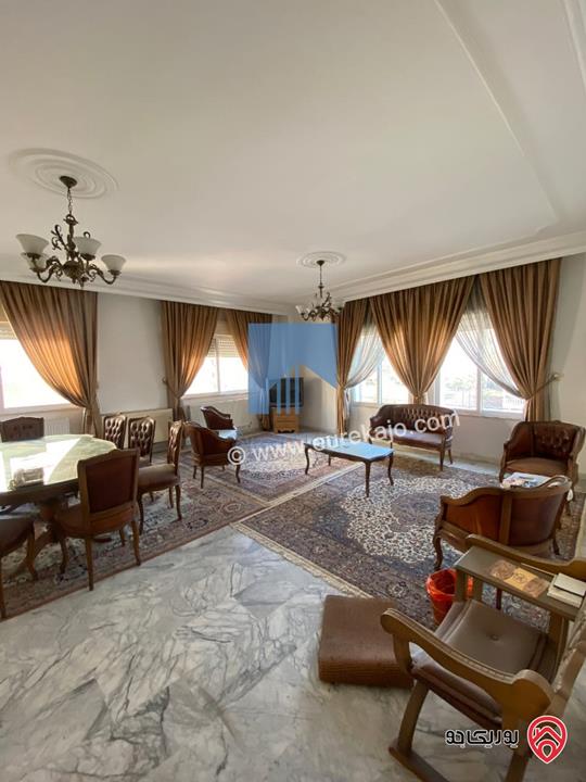 شقة مفروشة مميزة للبيع في عمان - الرابية قرب إشارة السفارة الصينية وقرب الديز إن طابق ثاني 130م بسعر مغري