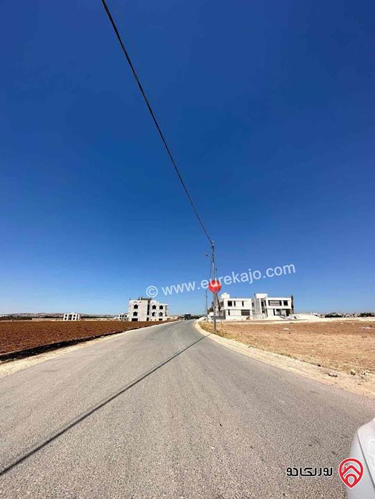 قطعة أرض مساحة 594م للبيع من أراضي جنوب عمان - اللبن بالقرب من جامعة الشرق الأوسط 