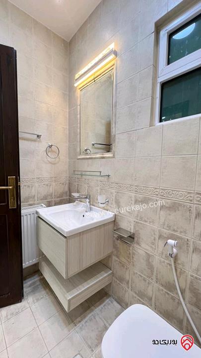 شقة مساحة 191م طابق أول للبيع في عمان - الرابية