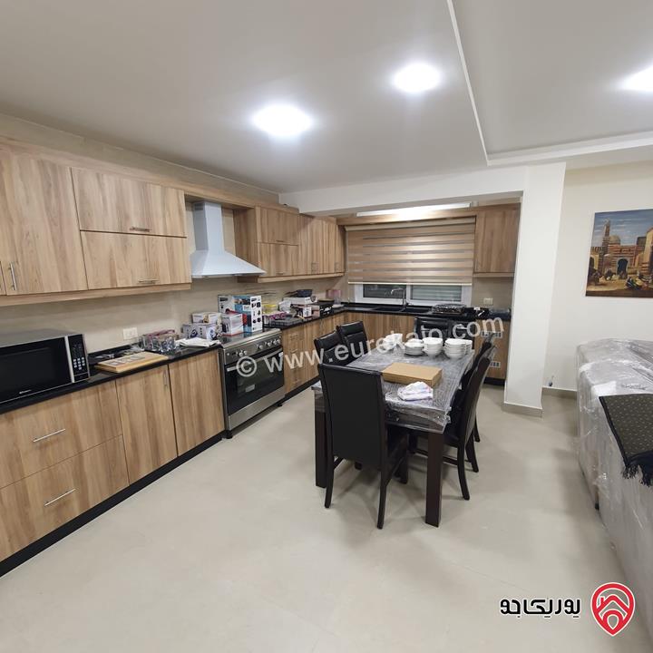 شقة عائلية مفروشة مساحة 180م للإيجار في عمان - ضاحية الرشيد