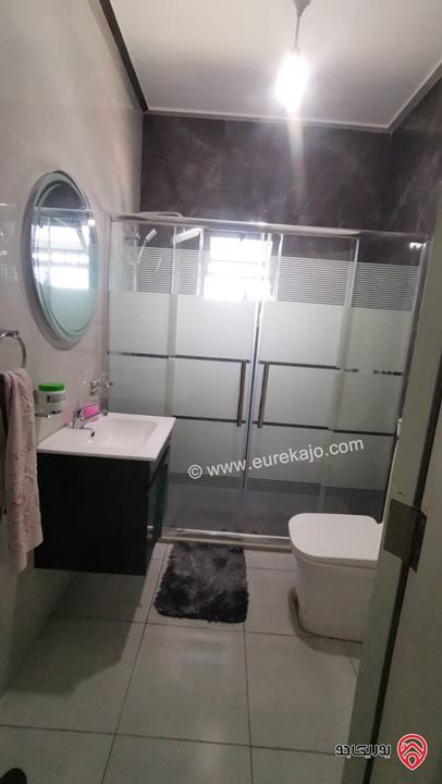 بيت مستقل مساحة 485م على أرض 300م للبيع في عمان - جاوا  