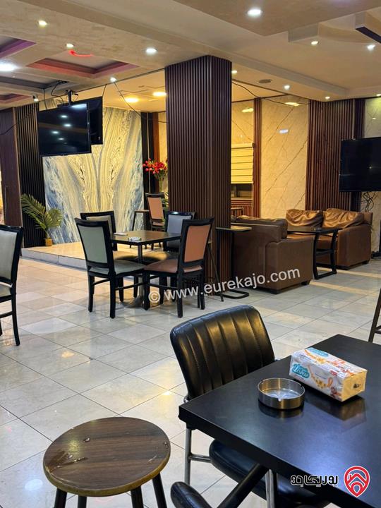 مقهى مساحة 250م طابق ثاني للبيع في عمان - الجبيهة شارع الجامعة الاردنية