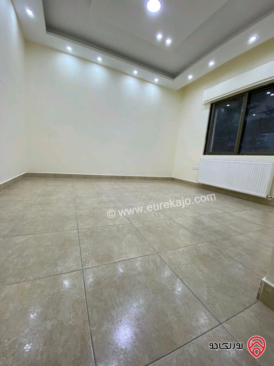 شقة مساحة 120م طابق اول للبيع في عمان - ضاحية الرشيد خلف الجامعة موقع سكني استثماري 