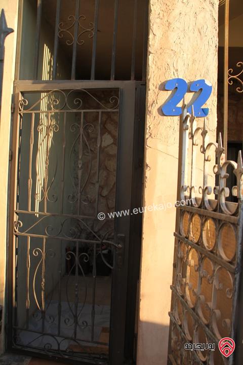 عمارة على أرض 320م للبيع في عمان - طبربور 