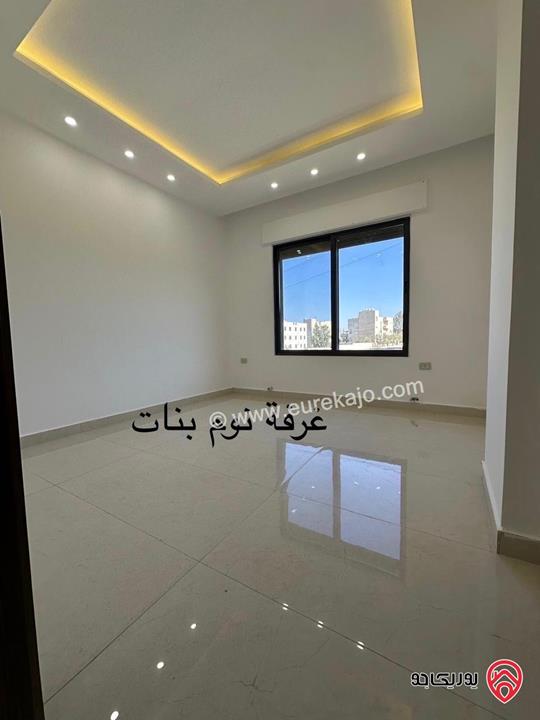 شقة شبه أرضية مساحة 200م للبيع في عمان - مرج الحمام