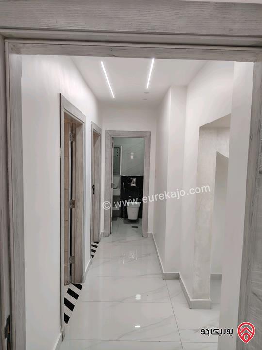 شقه سوبر ديلوكس طابق ثالث مع روف مساحة 187م للبيع في عمان - البنيات دفعة واقساط