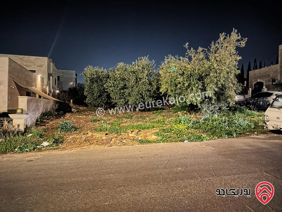 ارض مساحة 819م للبيع في عمان - المقابلين خلف دائرة اراضي جنوب عمان 
