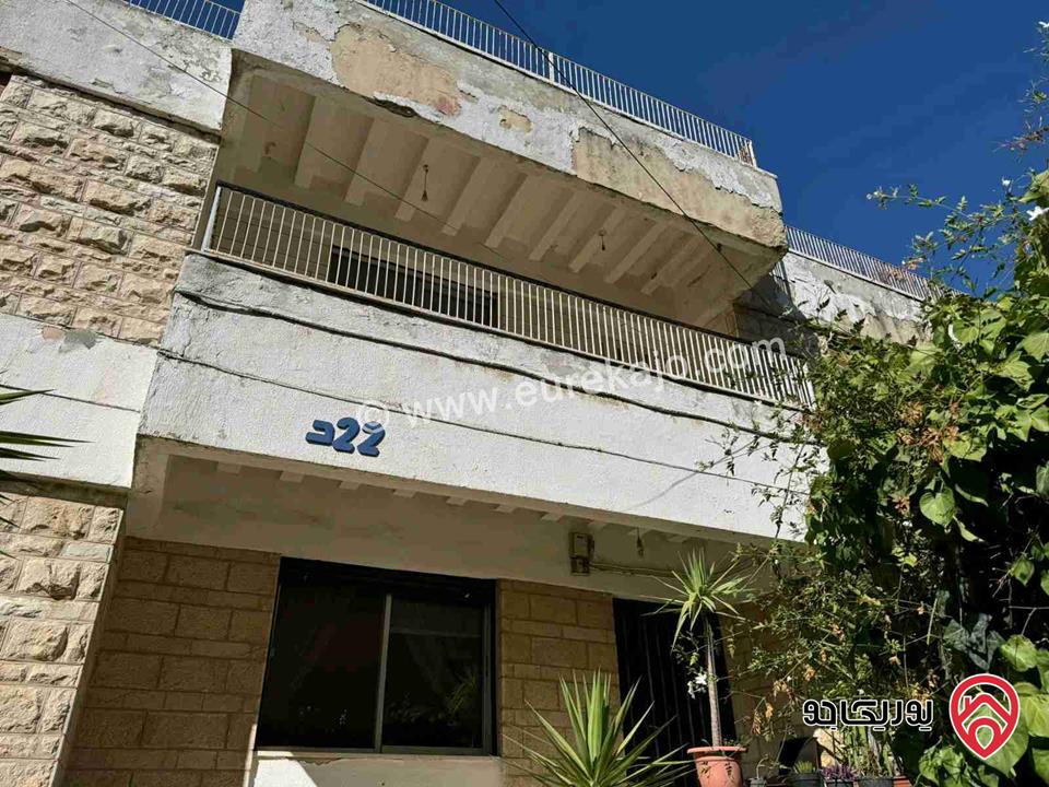 فيلا مساحة 400م على ارض 500م للبيع في عمان - الرابية