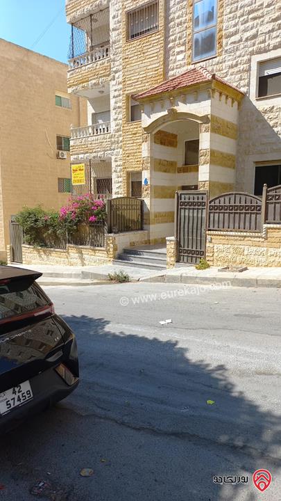 شقة طابق ارضي معلق مساحة 129م للبيع في عمان - الجبيهة 