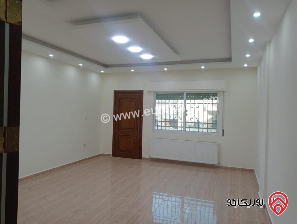 شقة طابق أرضي مساحة 200م للايجار في عمان - تلاع العلي 