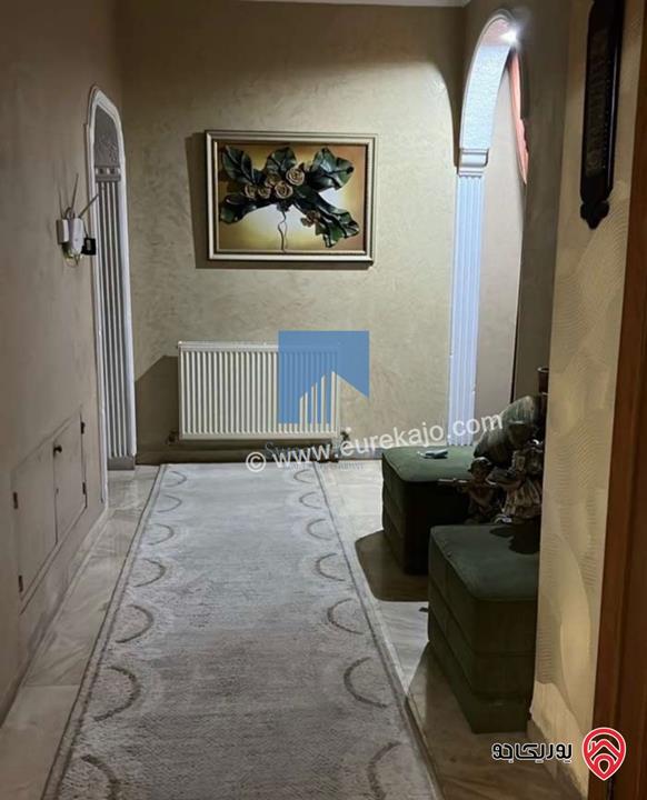 شقة طابقية مميزة للبيع في عمان - أم السماق - خلف سامح مول طابق ثاني 240م تشطيب سوبر ديلوكس