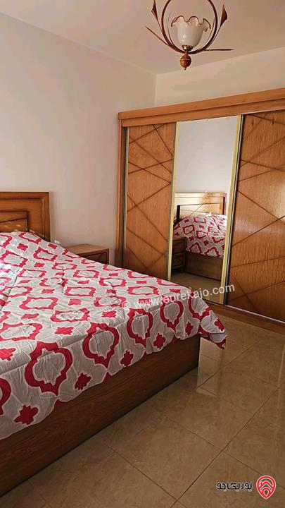 شقة مساحة 150م طابق ثاني للايجار مفروشة في عمان - الشميساني مطلة على البوليفارد