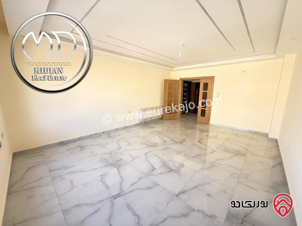 شقق جديدة للبيع في عمان - ضاحية الرشيد مساحات 185م تشطيبات ديكورات سوبر ديلوكس اطلالة جميلة بسعر مميز جداً