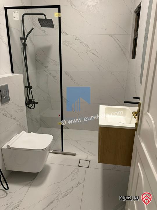 شقة فاخرة طابق ثاني 210م تشطيب سوبر ديلوكس للبيع في عمان - دير غبار