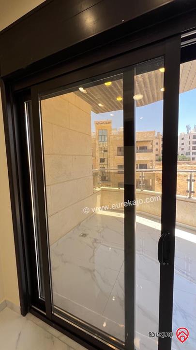 شقة طابق ثالث دوبلكس مساحة 205م للبيع في عمان - الجبيهة ام زويتينة